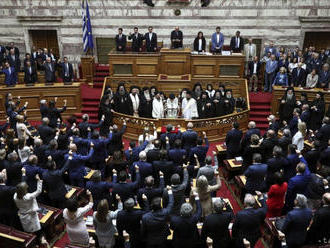 Novozvolený grécky parlament zložil slávnostný sľub