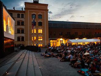 Biograf Etienne – Letní kino Hradec Králové