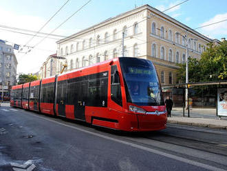 Odbory v DPB hrozia štrajkom. Upozorňujú tak na neplatnú zmluvu