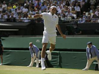 Prvý týždeň na Wimbledone otestuje aj nervy hráčov, Federer okomentoval zaváhania favoritov