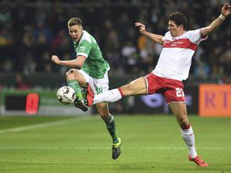 Stuttgart mal jednu z najhorších obrán Bundesligy, na predaji bekov však zarobil najviac