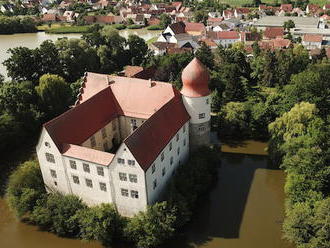 Hektolitry piva netečou jen na Oktoberfestu, slavnosti piva pořádá i Erlangen