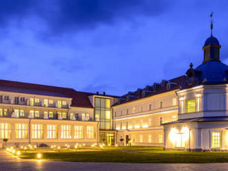 Luxusný oddych s wellness, procedúrami, aquaparkom a polpenziou v hoteli Royal Palace*****