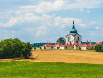 Dokonalý relax na Vysočine s vírivkou, saunou, masážou a polpenziou pre dvoch v chalupe Sofie.