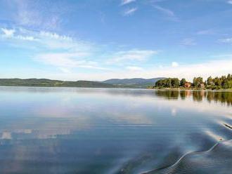 Šumava: pobyt len pár krokov od jazera Lipno v Penzióne Rex s polpenziou.