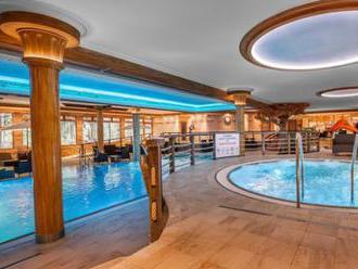 Rodinný pobyt v Aqua Sport Hotel *** s neobmedzeným vodným a saunovým svetom, detským centrom.