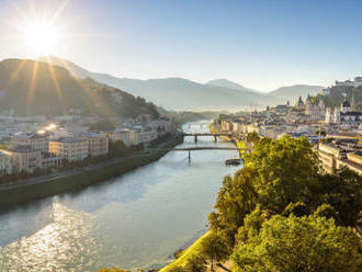 Navštívte Salzburg, ktorý sa spája s Mozartom a vychutnajte si plavbu po jazere Wolfgangsee.