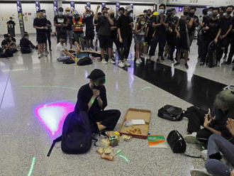 Napätie okolo hongkonských protestov vzrastá aj v Austrálii