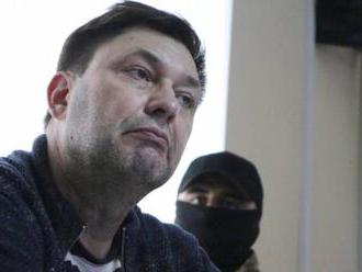 Ukrajina prepustila ruského novinára Vyšinského, ktorého obvinili z vlastizrady