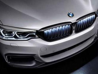 BMW rozšířilo nabídku svého nejkontroverznějšího příplatku i na řadu 5