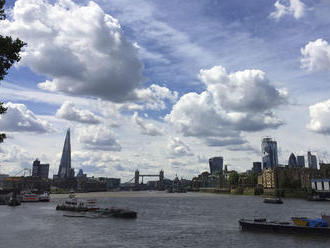 Tínedžer zhodil šesťročného chlapca z desiateho podlažia Tate Modern