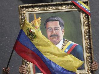 Venezuelský prezident Maduro po amerických sankciách pozastavil rokovania s opozíciou