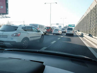 Zdieľajte auto s inými. Slovákom sa do toho veľmi nechce