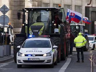 Farmári z protestov začnú od septembra zbierať podpisy na registráciu strany