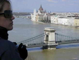 V boji o kreslo starostu Budapešti sa kandidát opozície prepadáva