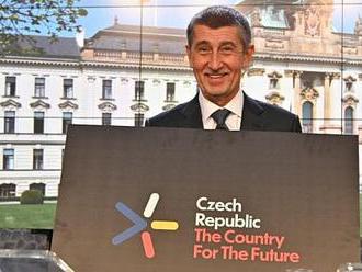   Babiš připouští debatu o zrušení televizních poplatků pro důchodce