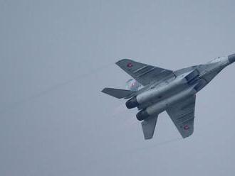 Pri Zlatých Moravciach spadlo stíhacie lietadlo MiG-29