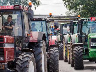 Nemeckí farmári protestujú proti novým nariadeniam spolkovej vlády