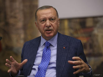 ERDOGAN: AK PADNE LÍBYJSKÁ VLÁDA, EURÓPE BUDE HROZIŤ TERORIZMUS