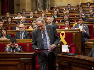 Katalánsky parlament odoberie poslanecký mandát premiérovi