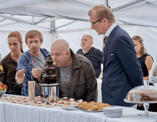 Fila: Případ mrtvého nebožtíka poráží Trošku. Odfláknutý film zachraňují herci