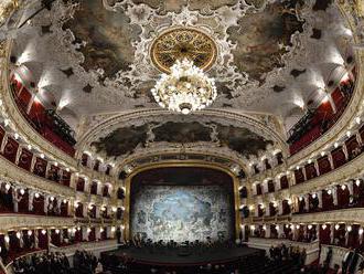 Po třech letech byla znovu otevřena Státní opera. Na koncert dorazili Orbán i Babiš