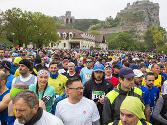 Budúcnosť schátraného amfiteátra pod hradom Devín ostáva nejasná