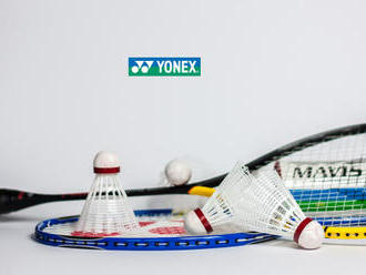 Aj keď nie ste profi hráč... Vysokokvalitné bedmintonové rakety a košíky Yonex.