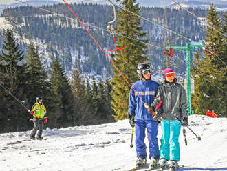 Poľské Beskydy: Parádny zimný pobyt pri ski areáloch v Hoteli Alpin *** s polpenziou, wellness a ski