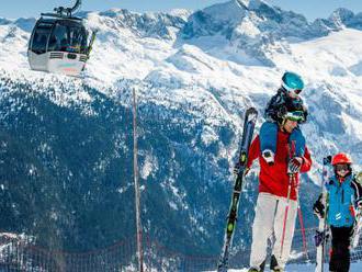 Rakúske Alpy pri skiareáli: Sporthotel Dachstein West *** s polpenziou a saunou.