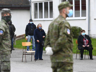 Premiér Matovič: Približne 3,5 percenta otestovaných je pozitívnych