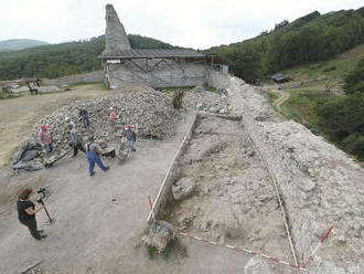 Zvolen pre turistov sprístupnili najvyšší bod Pustého hradu