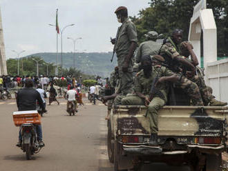 Africký štát Mali má novú vládu, ktorá ho má doviesť k civilnej správe