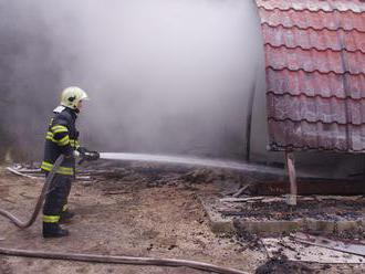 Stredoveký skanzen Řepora zachvátil oheň