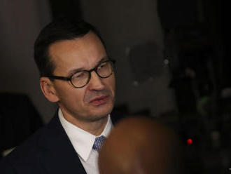 Premiér Morawiecki mal negatívny test, ale zostáva v karanténe