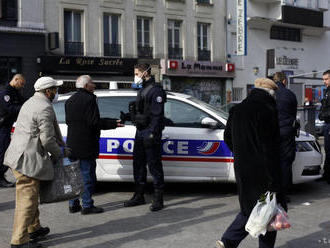 Francúzska polícia vyšetruje úradníkov, ktorí manažovali koronakrízu