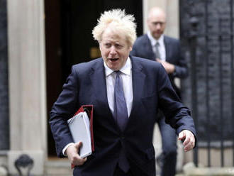 Johnson má v piatok predstaviť ďalší postup v súvislosti s brexitom