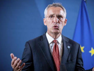 Stoltenberg dúfa, že USA zostanú aj po voľbách oddané NATO