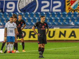 Slavia se drží těsně za Spartou. Baník porazila díky penaltě Stanciua