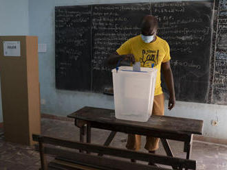 V P.Slonoviny podľa volebnej komisie Ouattara zvíťazil vo voľbách