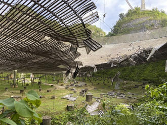 USA zatvoria poškodené vesmírne observatórium Arecibo na Portoriku