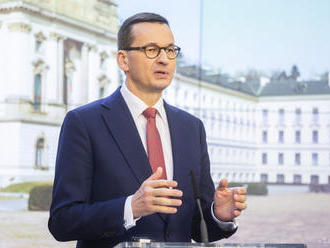 Premiér Morawiecki vyzval občanov, aby zostali počas Vianoc doma