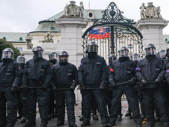 Polícia vylúčila použitie zásahových výbušiek na proteste v Bratislave