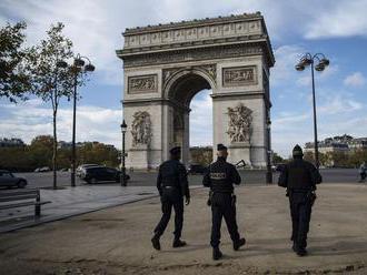 Koronavírusom sa v Paríži nakazí každých 30 sekúnd jeden človek