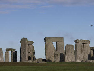 Britská vláda schválila spornú výstavbu tunela neďaleko lokality Stonehenge