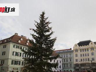 Aké budú Vianoce v hlavnom meste? Bratislava zverejnila plán, v centre nebude chýbať stromček