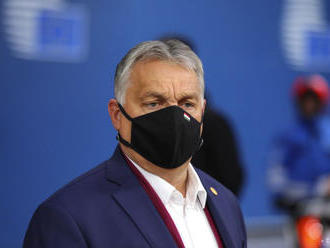 V Maďarsku predĺžili zákaz vychádzania do 11. januára, oznámil Orbán