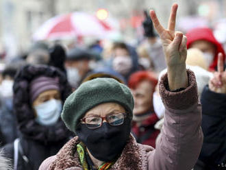 Bieloruská polícia zabránila seniorom v Minsku vydať sa na protest