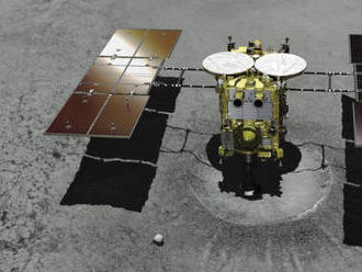 Vedcov uchvátili vzorky asteroidu, ktoré nazbierala sonda Hajabusa-2