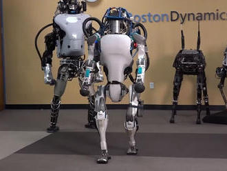 Boston Dynamics přejí k novému roku virálním videem, roztančili své roboty